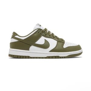 Nike Olive green dunk lows. W 7.5